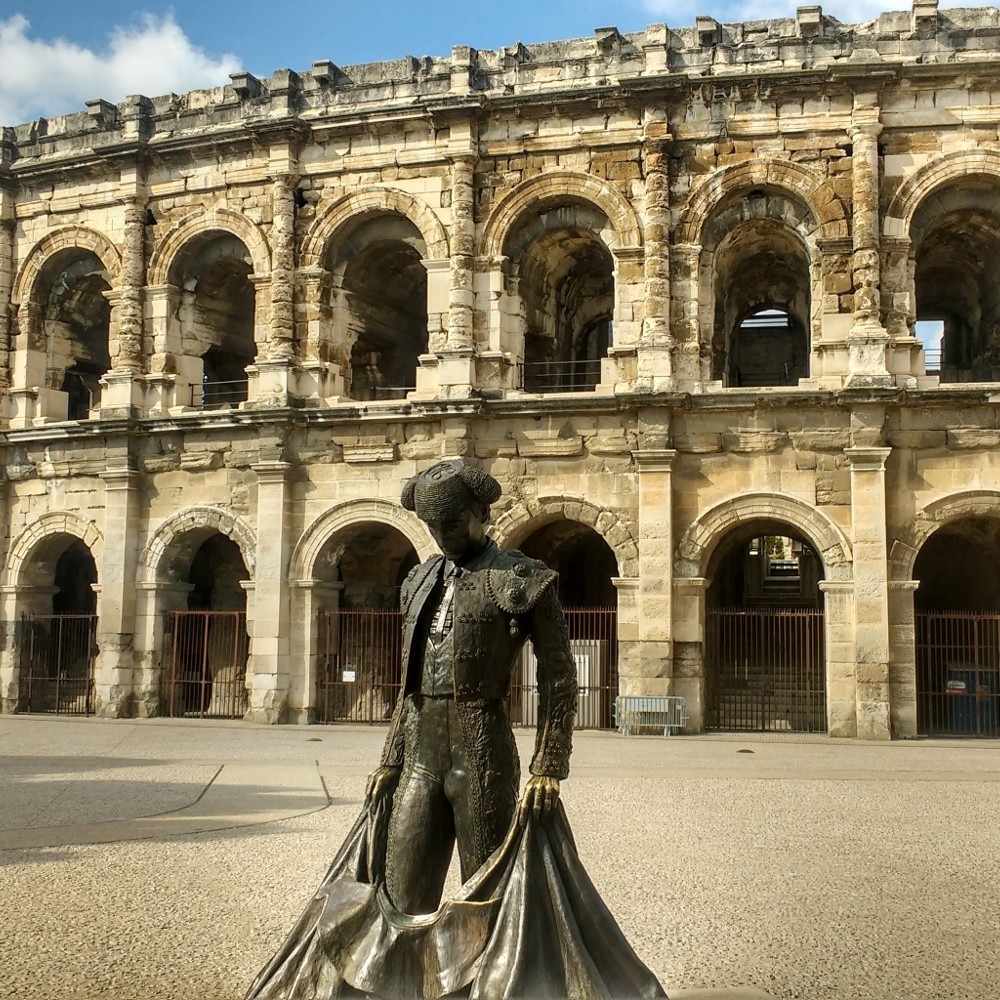 Nîmes marché de l'auto édition