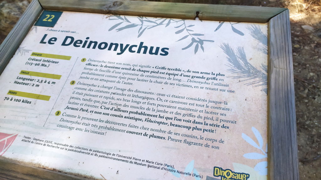 Pancarte Deinonychus - Parc dinosaures istres