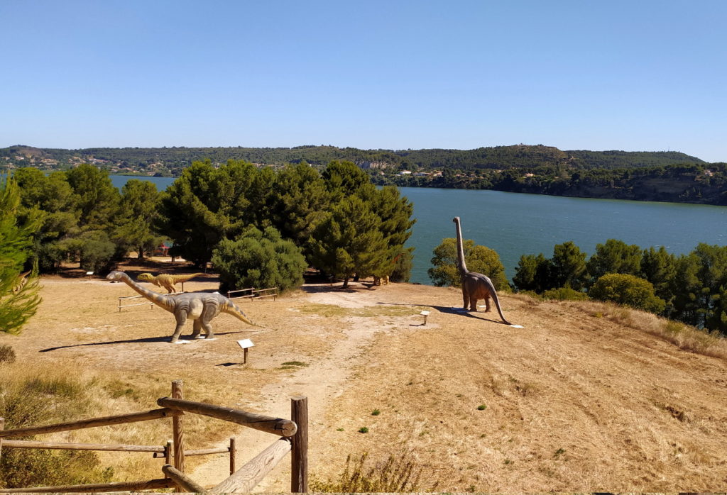 Vue du parc de dinosaures