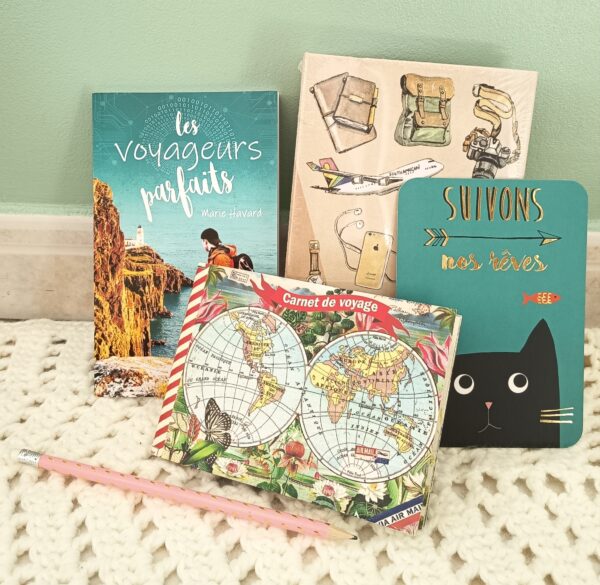 coffret cadeau livre - voyage avec album photo et carnet de voyage